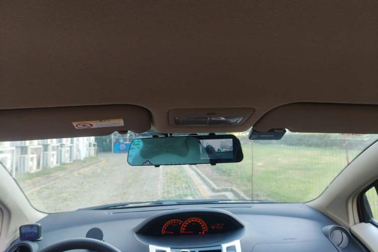 Used Toyota Yaris 2011 1.6E Automatic Charm Edition Headliner