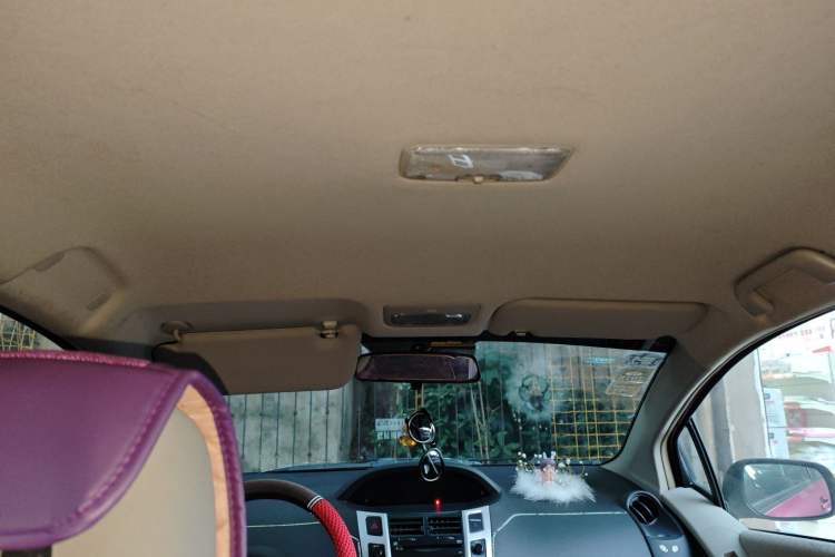 Used Toyota Yaris 2011 1.6E Automatic Charm Edition Headliner
