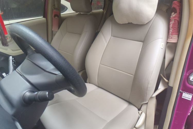 Used Toyota Yaris 2011 1.6E Automatic Charm Edition Left Front Seat