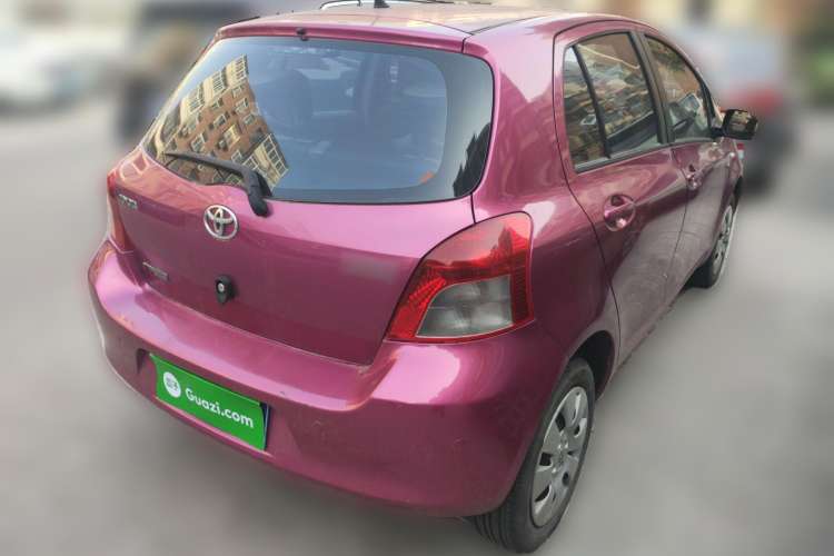 Used Toyota Yaris 2011 1.6E Automatic Charm Edition Rear Right 45 Deg