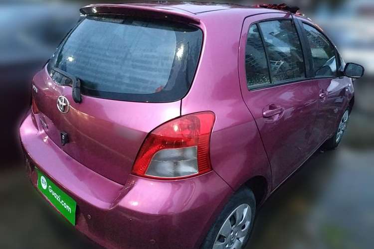Used Toyota Yaris 2011 1.6E Automatic Charm Edition Rear Right 45 Deg