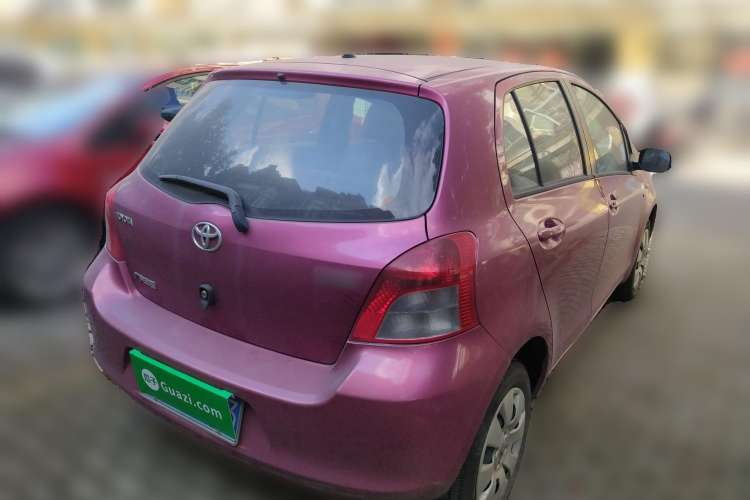 Used Toyota Yaris 2011 1.6E Automatic Charm Edition Rear Right 45 Deg