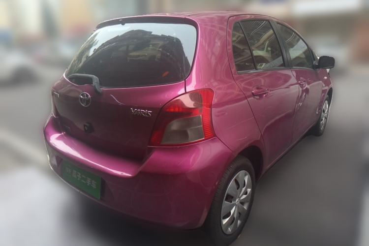 Used Toyota Yaris 2011 1.6E Automatic Charm Edition Rear Right 45 Deg