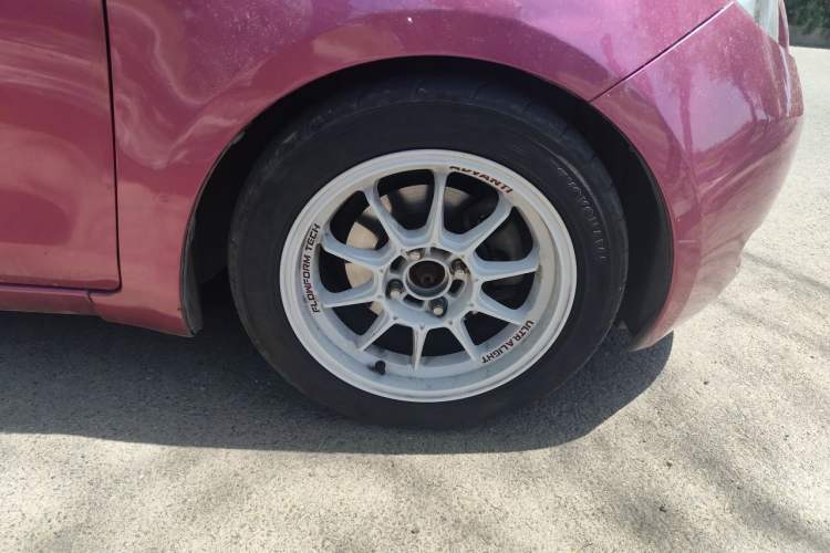 Used Toyota Yaris 2011 1.6E Manual Charm Edition Right Front Wheel Hub