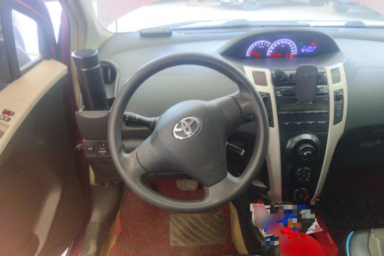 Used Toyota Yaris 2011 1.6E Automatic Charm Edition Steering Wheel