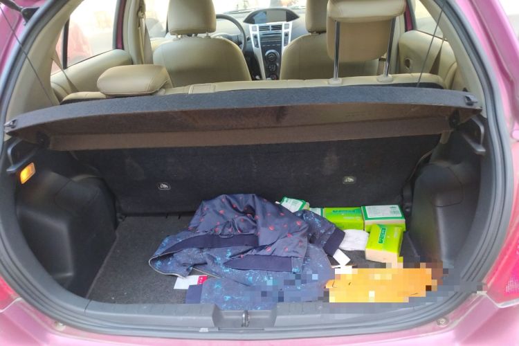Used Toyota Yaris 2011 1.6E Automatic Charm Edition Trunk