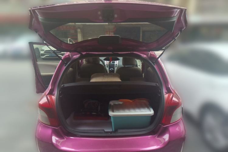 Used Toyota Yaris 2011 1.6E Automatic Charm Edition Trunk