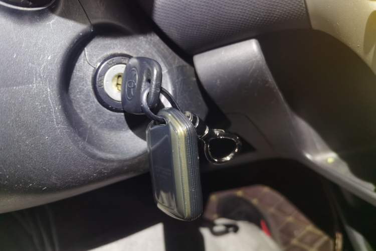 Used Toyota Yaris 2011 1.6E Automatic Charm Edition Vehicle Key