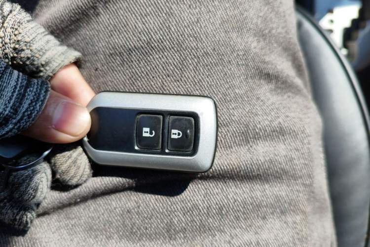 Used Toyota Yaris 2011 1.6E Automatic Charm Edition Vehicle Key