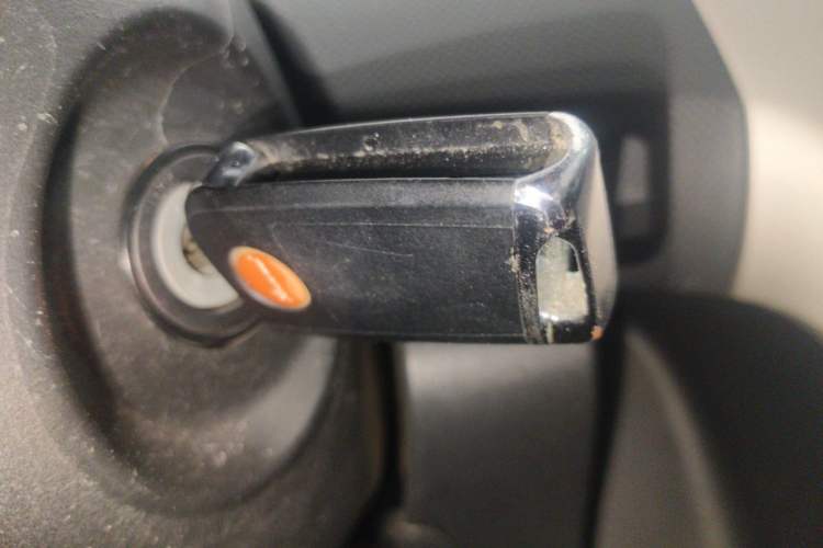 Used Toyota Yaris 2011 1.6E Automatic Charm Edition Vehicle Key