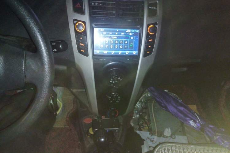 Used Toyota Yaris 2011 1.6G Manual Xuan Dong Edition Audio And AC Panel