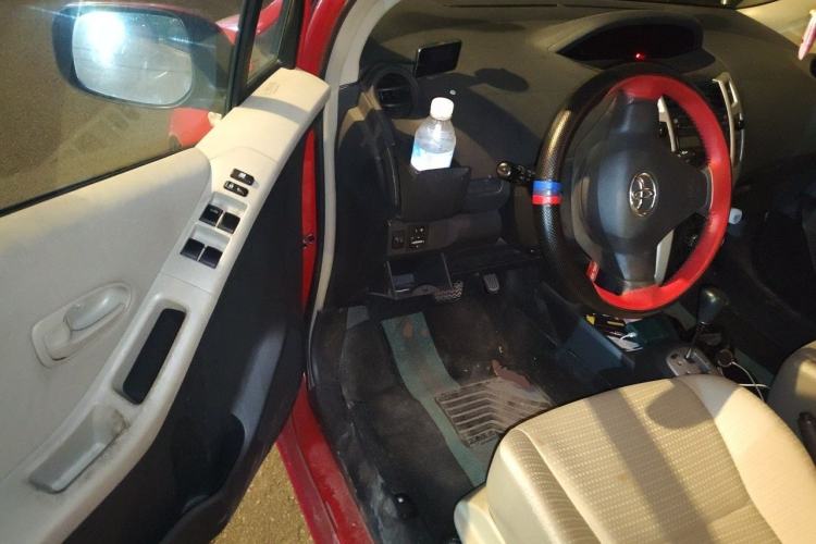Used Toyota Yaris 2011 1.6E Automatic Charm Edition Driver Seat