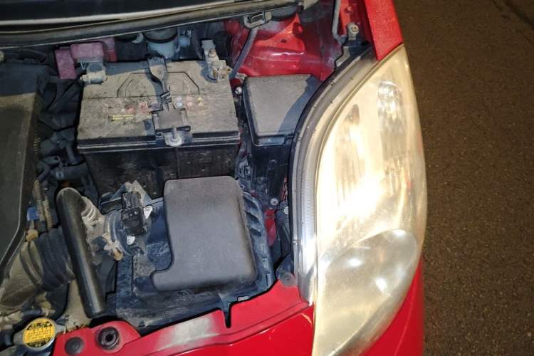 Used Toyota Yaris 2011 1.6E Automatic Charm Edition Engine Bay Left
