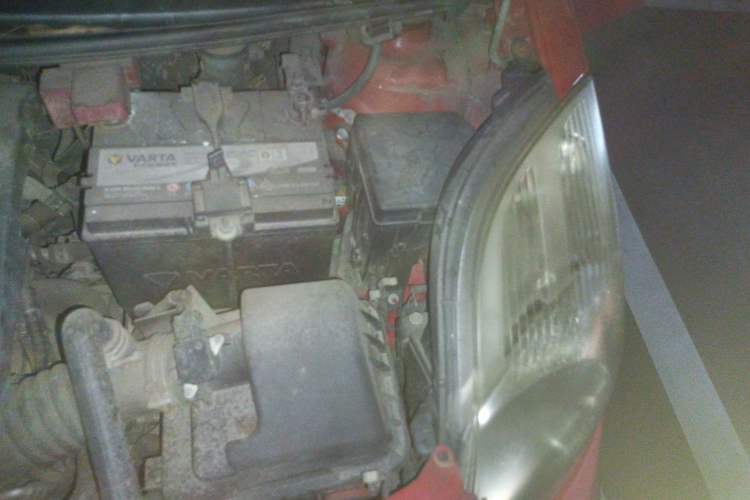 Used Toyota Yaris 2011 1.6G Manual Xuan Dong Edition Engine Bay Left