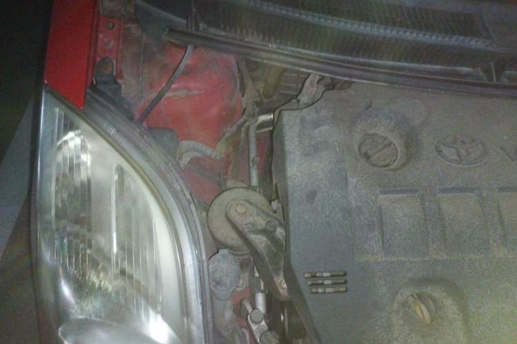 Used Toyota Yaris 2011 1.6G Manual Xuan Dong Edition Engine Bay Right