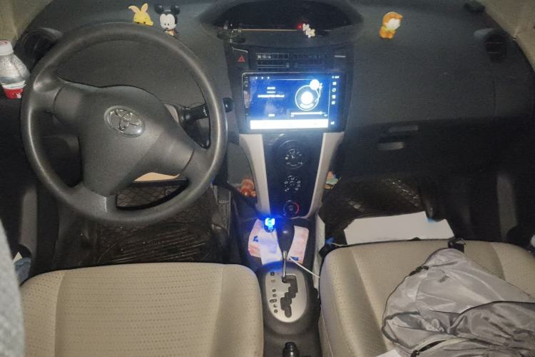 Used Toyota Yaris 2011 1.6E Automatic Charm Edition Interior 2