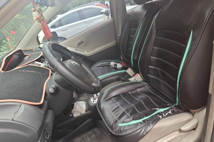 Used Toyota Yaris 2011 1.6E Automatic Charm Edition Left Front Seat