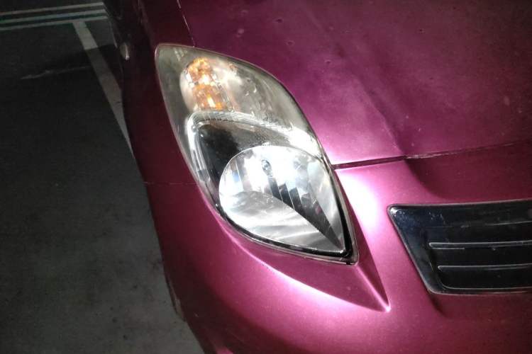 Used Toyota Yaris 2011 1.6G Automatic Xuan Dong Edition Right Front Headlight