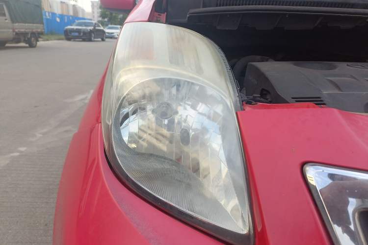 Used Toyota Yaris 2011 1.6E Automatic Charm Edition Right Front Headlight