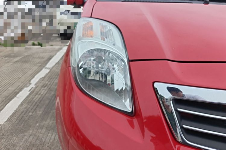 Used Toyota Yaris 2011 1.6E Automatic Charm Edition Right Front Headlight