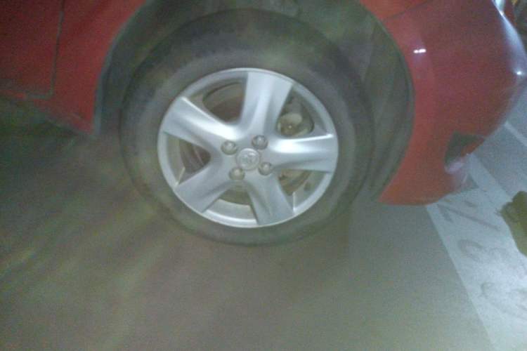 Used Toyota Yaris 2011 1.6G Manual Xuan Dong Edition Right Front Wheel Hub