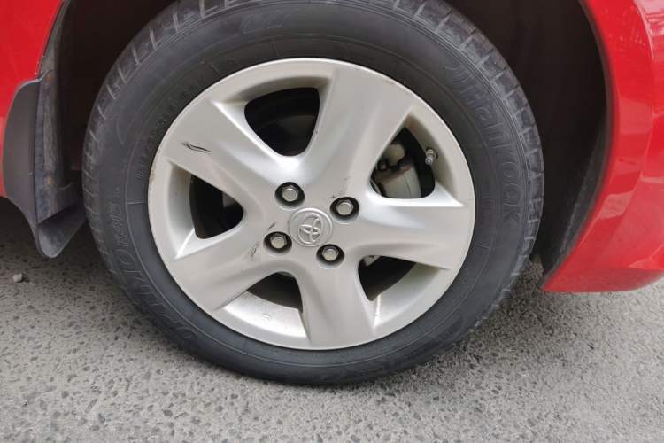 Used Toyota Yaris 2011 1.6G Automatic Xuan Dong Edition Right Front Wheel Hub