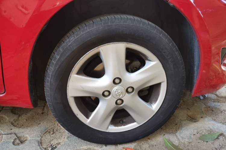 Used Toyota Yaris 2011 1.6G Automatic Xuan Dong Edition Right Front Wheel Hub