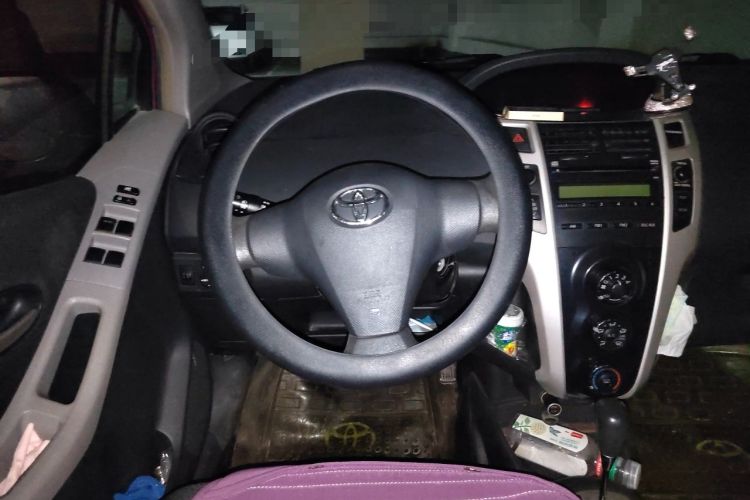 Used Toyota Yaris 2011 1.6G Automatic Xuan Dong Edition Steering Wheel