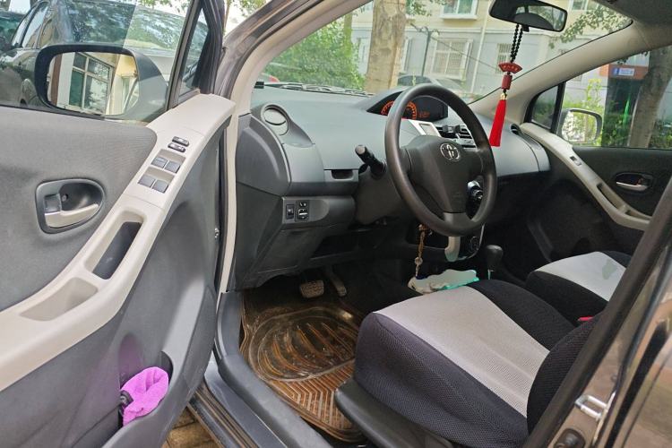 Used Toyota Yaris 2011 1.6G Automatic Xuan Dong Edition Driver Seat