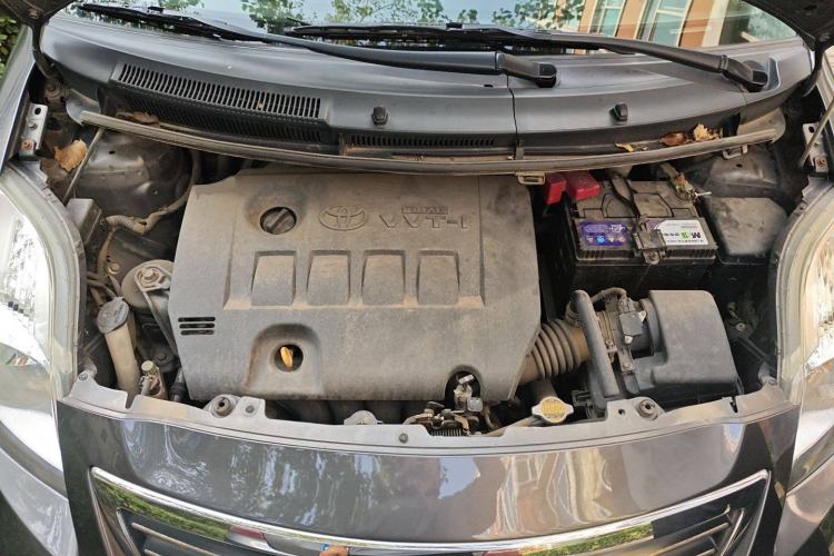 Used Toyota Yaris 2011 1.6G Automatic Xuan Dong Edition Engine Bay