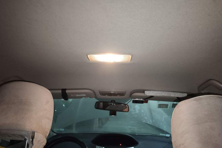 Used Toyota Yaris 2011 1.6E Automatic Charm Edition Headliner