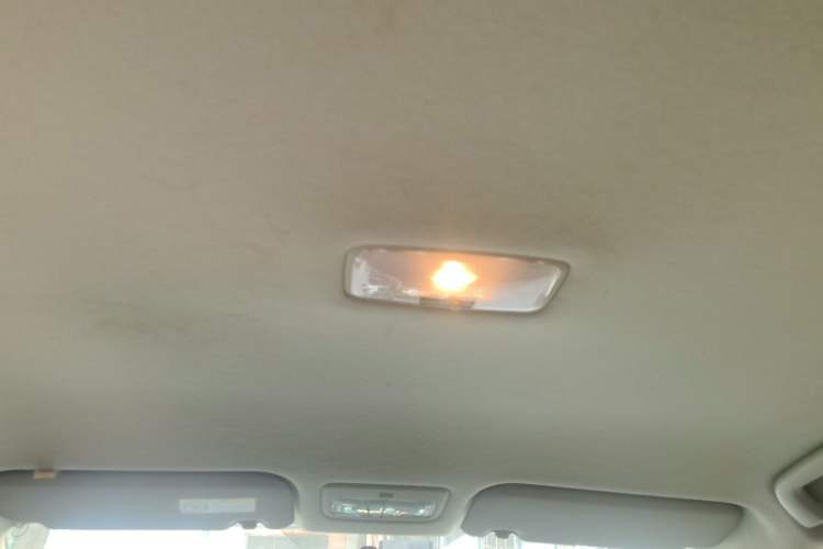 Used Toyota Yaris 2011 1.6E Automatic Charm Edition Headliner