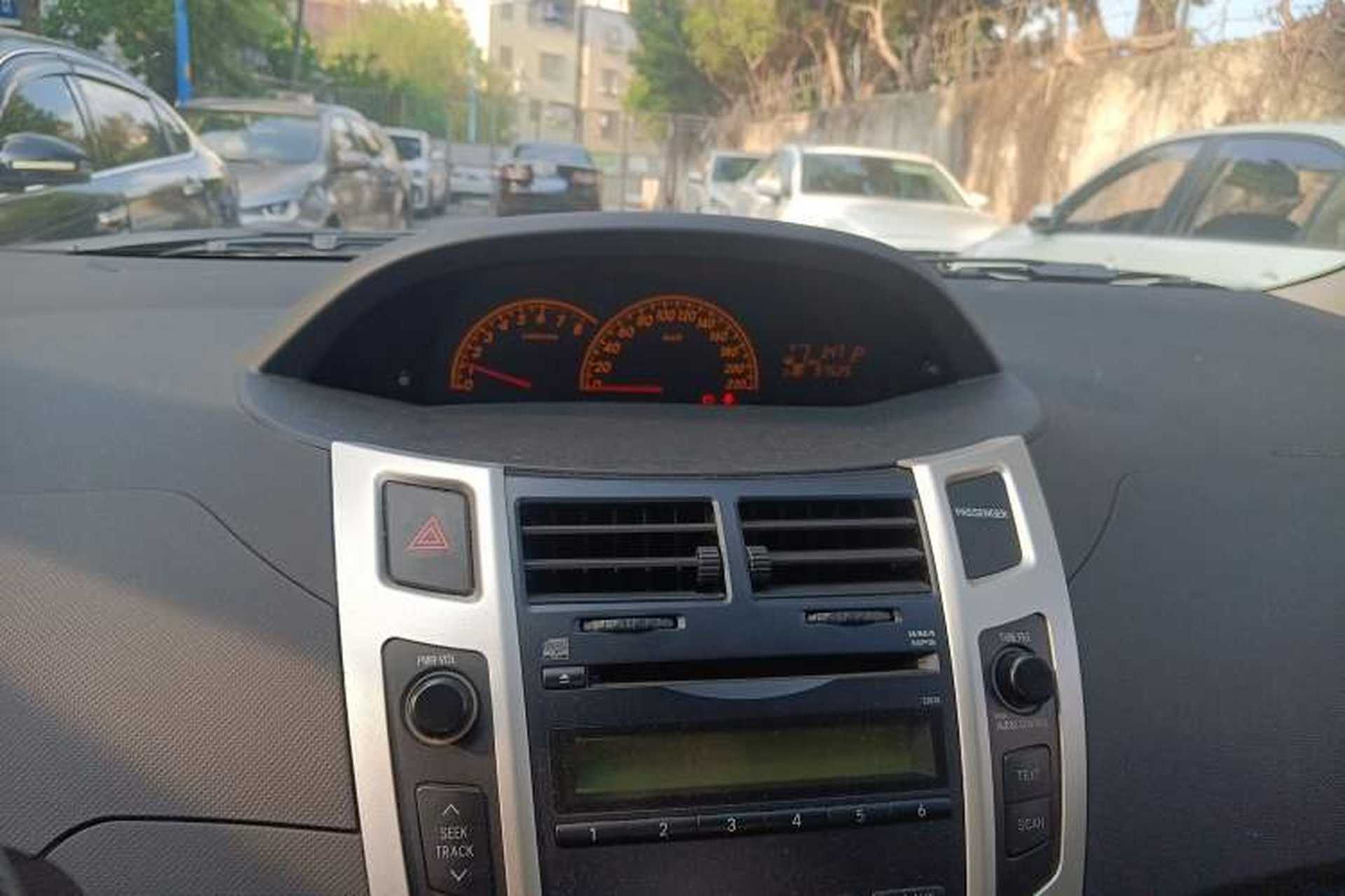 Used Toyota Yaris 2011 1.6E Automatic Charm Edition Instrument Cluster