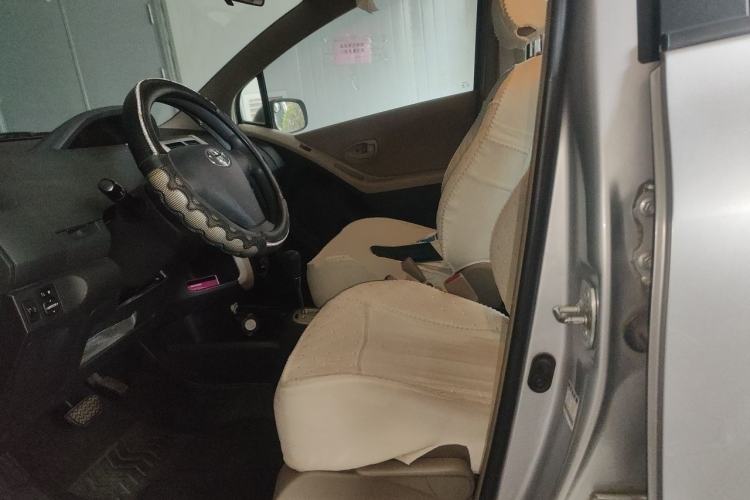 Used Toyota Yaris 2011 1.6E Automatic Charm Edition Left Front Seat