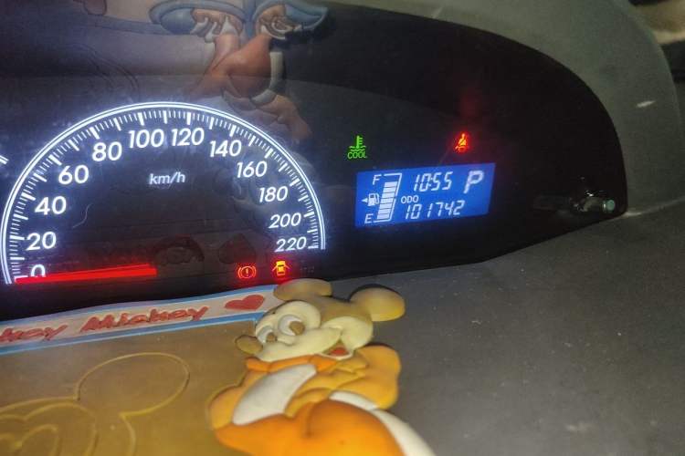 Used Toyota Yaris 2011 1.6E Automatic Charm Edition Odometer Close Up