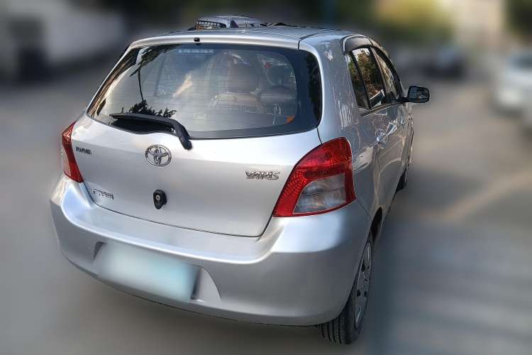 Used Toyota Yaris 2011 1.6E Automatic Charm Edition Rear Right 45 Deg
