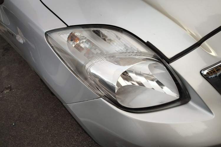 Used Toyota Yaris 2011 1.6G Automatic Xuan Dong Edition Right Front Headlight