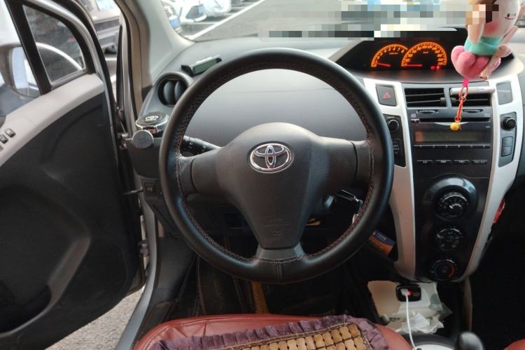 Used Toyota Yaris 2011 1.6G Automatic Xuan Dong Edition Steering Wheel