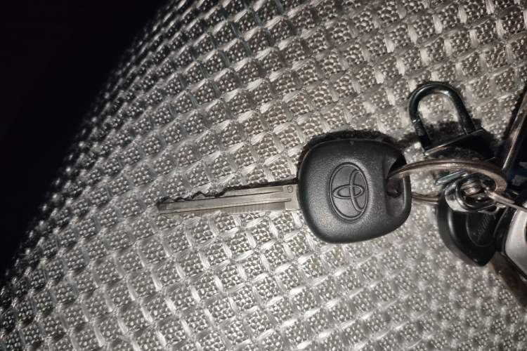 Used Toyota Yaris 2011 1.6E Automatic Charm Edition Vehicle Key