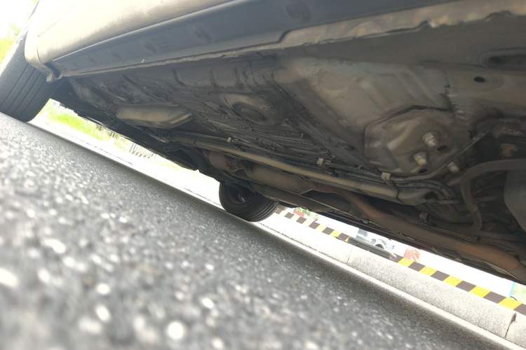 Used Toyota Yaris 2011 1.6E Automatic Charm Edition Chassis Front Right
