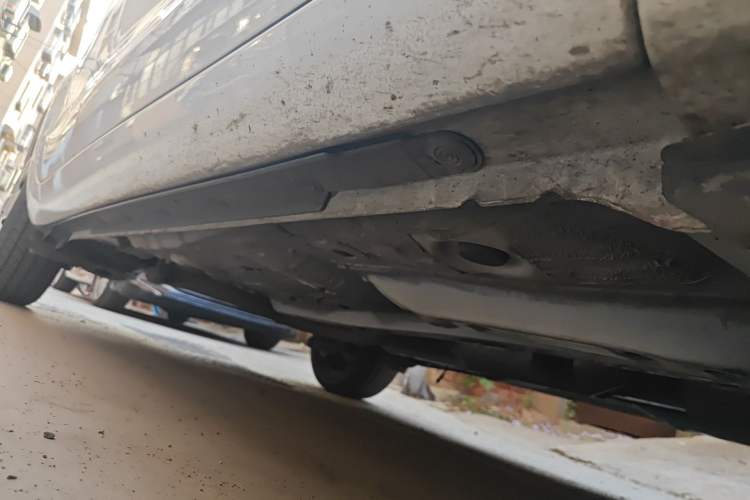 Used Toyota Yaris 2011 1.6E Automatic Charm Edition Chassis Front Right