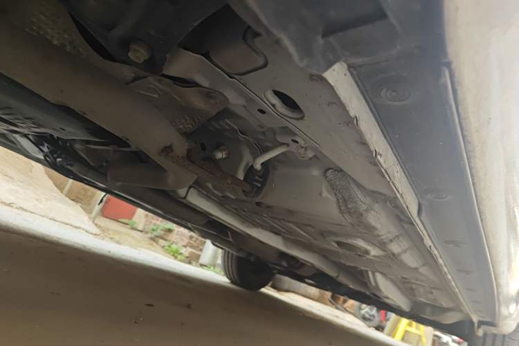 Used Toyota Yaris 2011 1.6E Automatic Charm Edition Chassis Rear Right