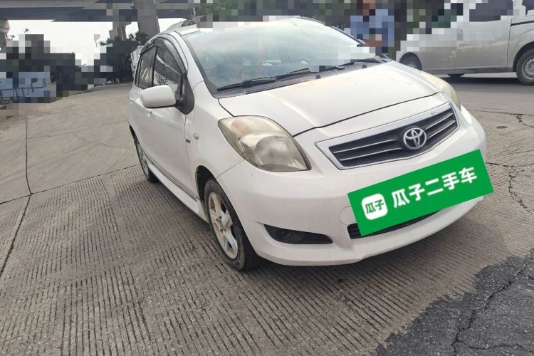 Used Toyota Yaris 2011 1.6E Automatic Charm Edition Exterior 2