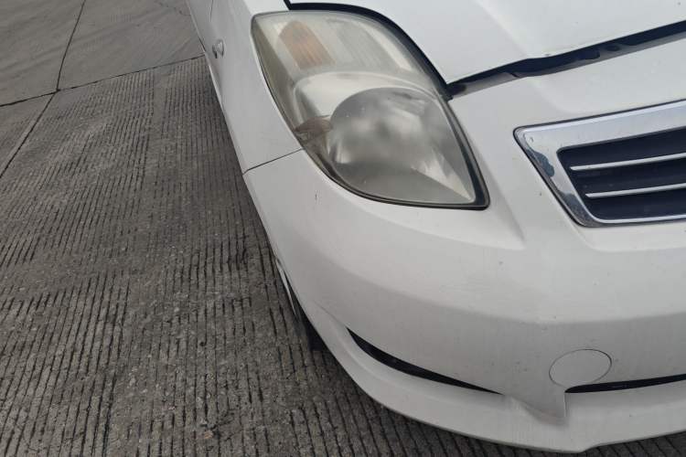 Used Toyota Yaris 2011 1.6E Automatic Charm Edition Exterior 6