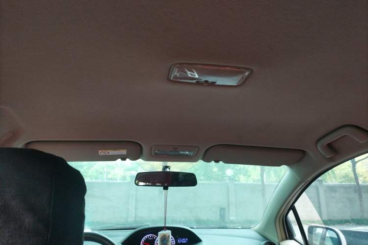 Used Toyota Yaris 2011 1.6E Automatic Charm Edition Headliner