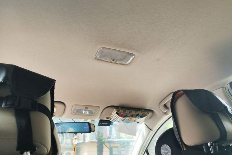 Used Toyota Yaris 2011 1.6E Automatic Charm Edition Headliner