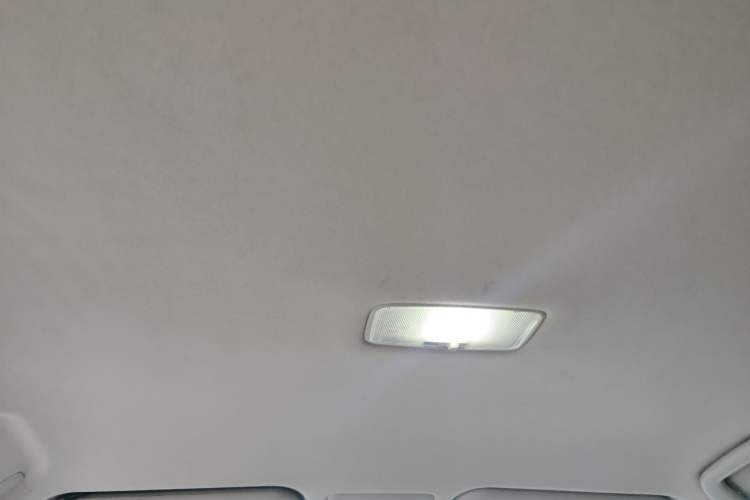 Used Toyota Yaris 2011 1.6E Automatic Charm Edition Headliner