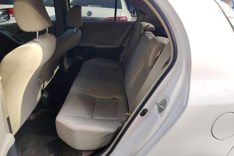 Used Toyota Yaris 2011 1.6E Automatic Charm Edition Interior 1