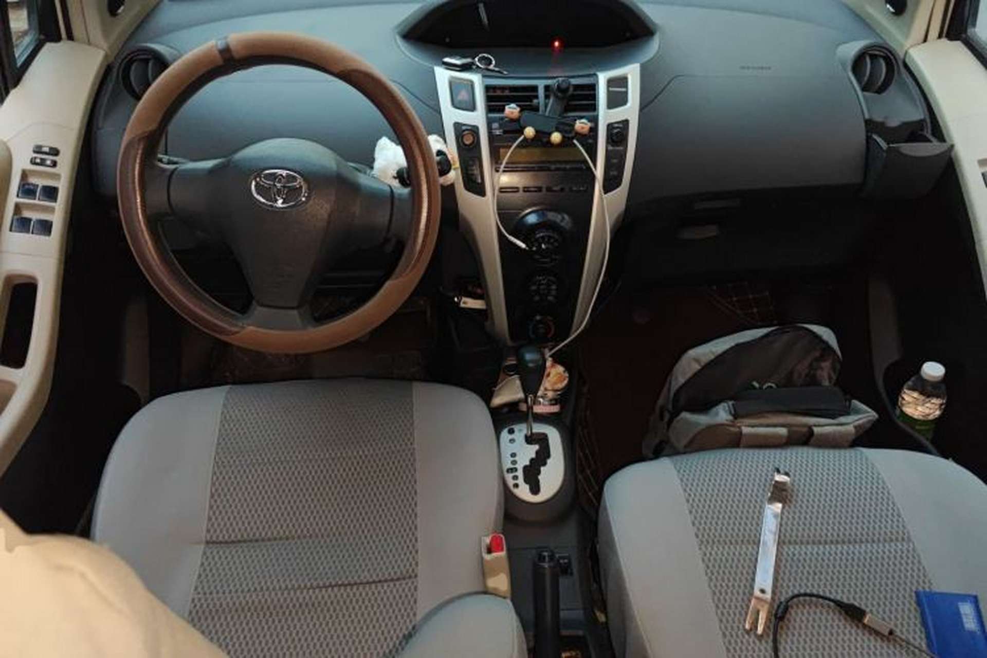 Used Toyota Yaris 2011 1.6E Automatic Charm Edition Interior 2