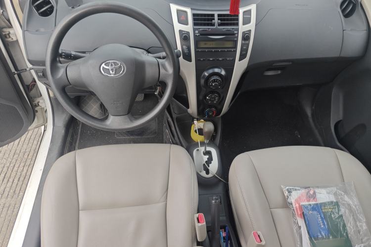 Used Toyota Yaris 2011 1.6E Automatic Charm Edition Interior 2